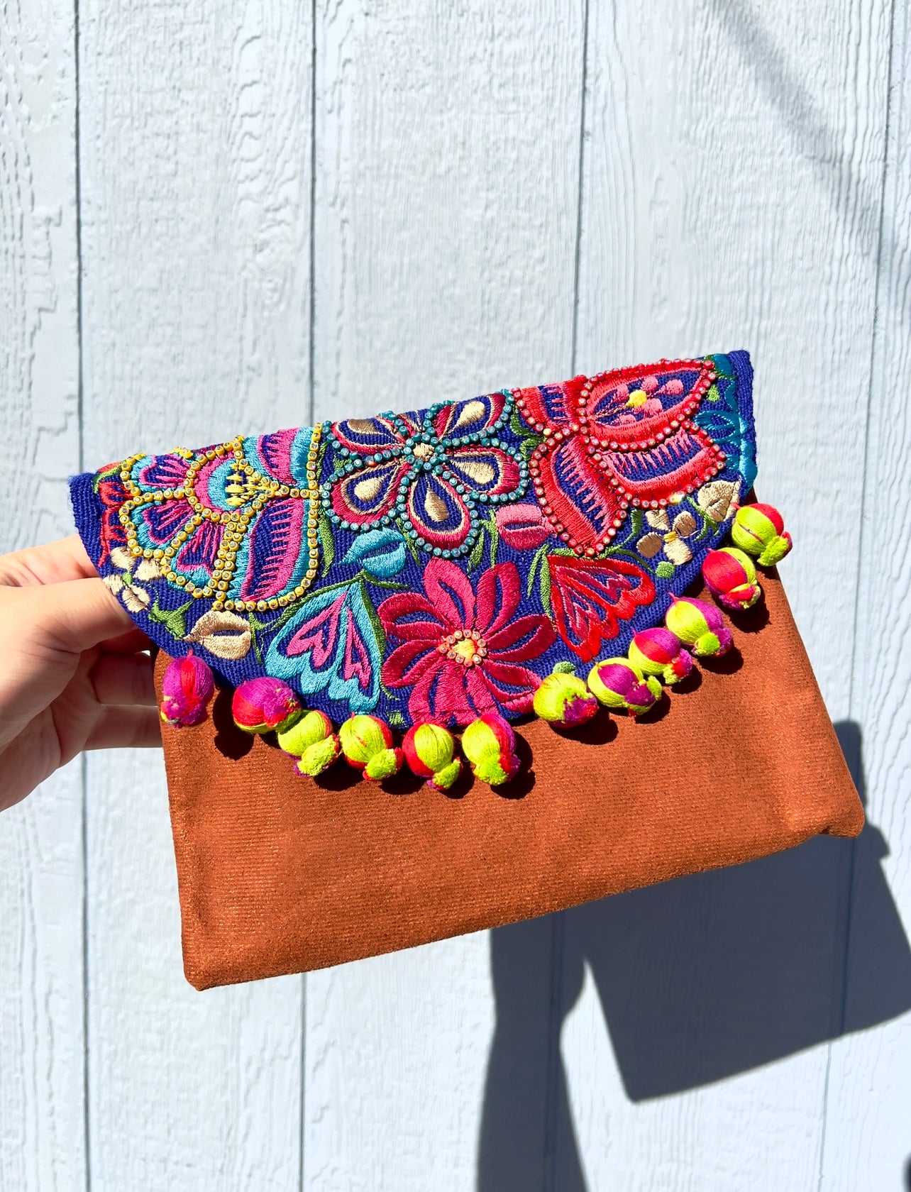 Floral Beaded Bolsita