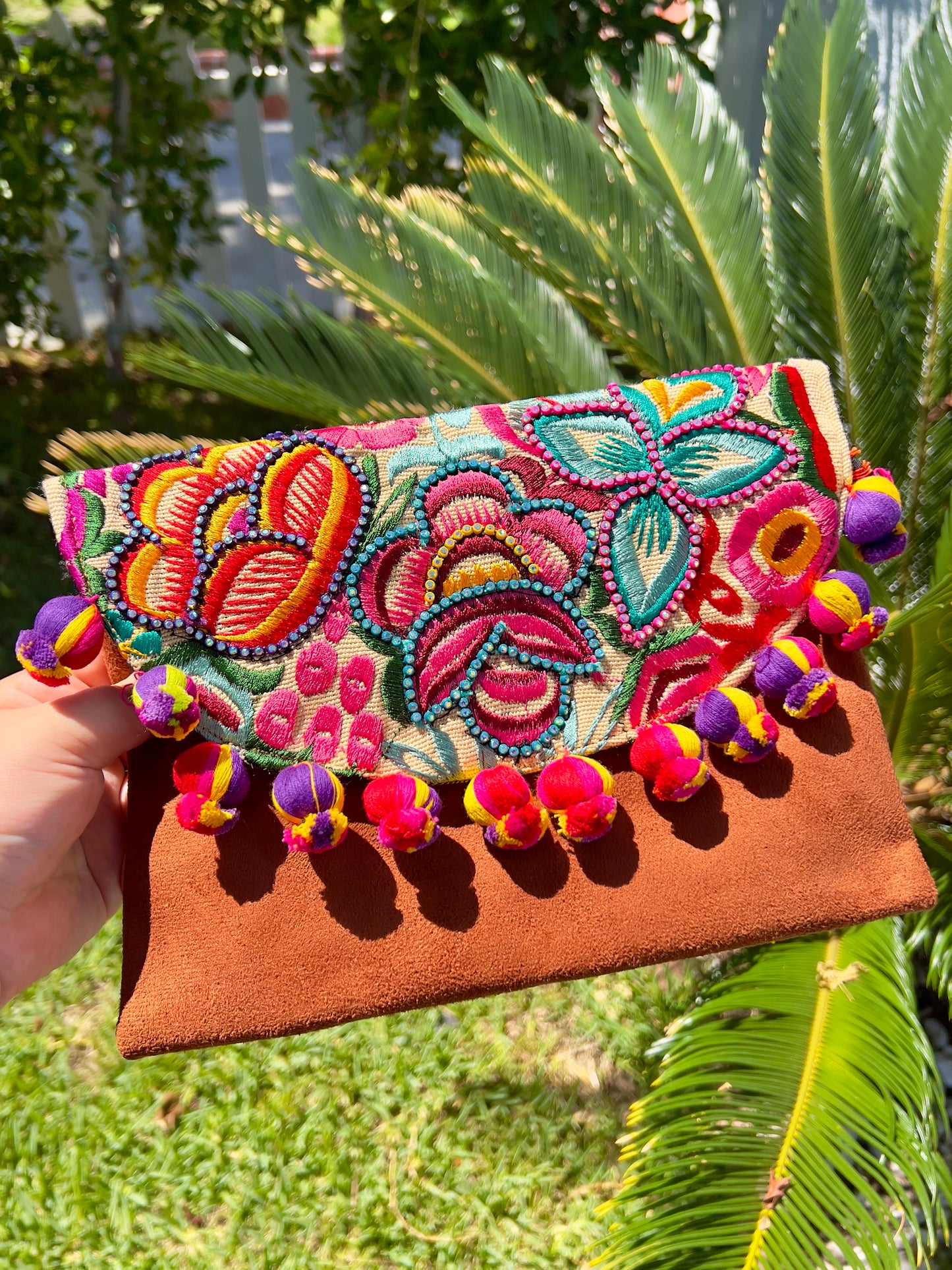 Floral Beaded Bolsita