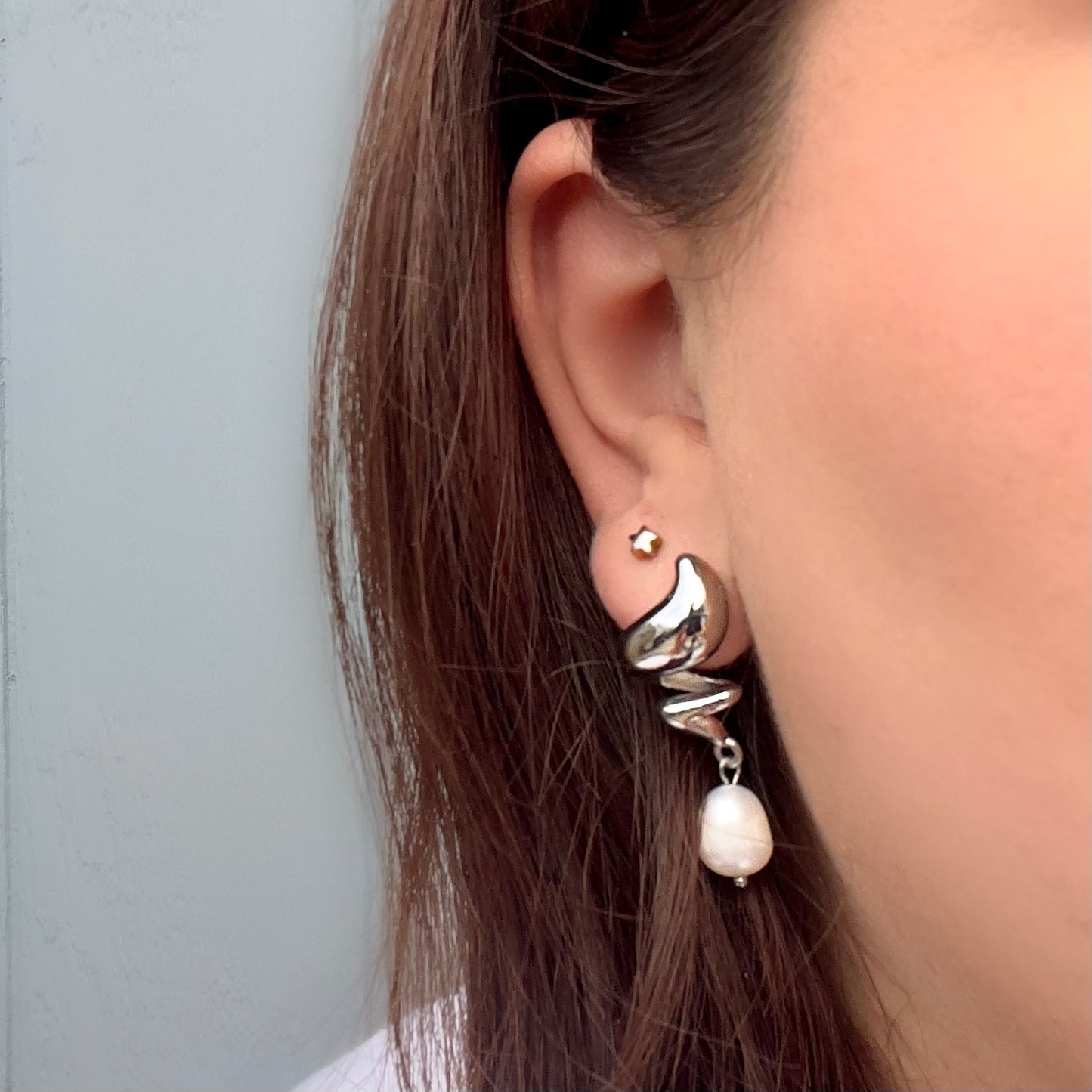 Silver Drop Pearl Earrings