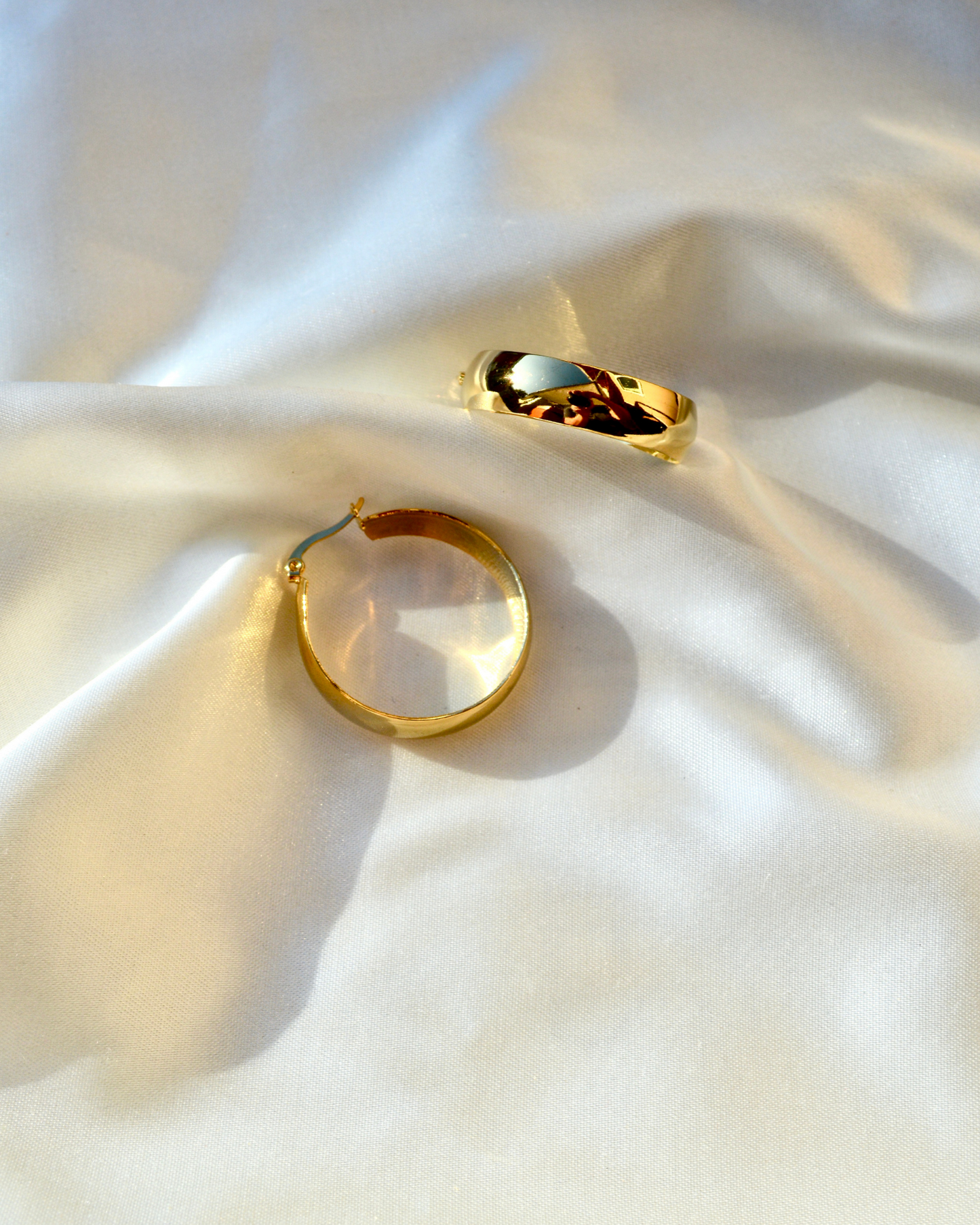 Wide Chunky Hoops - Latina Palace