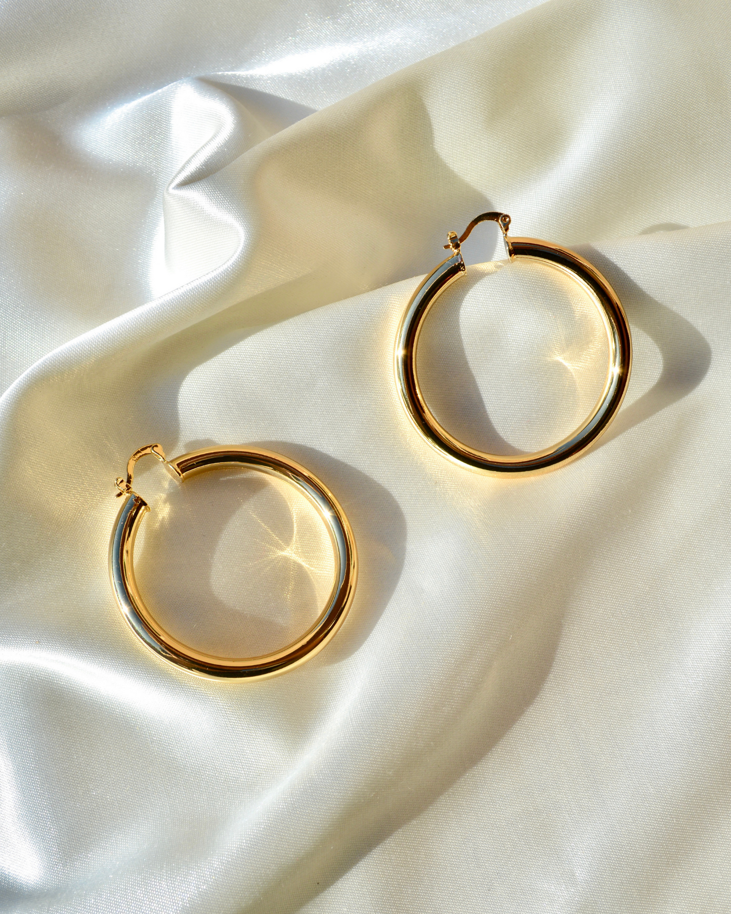 Large Gold Hoops - Latina Palace