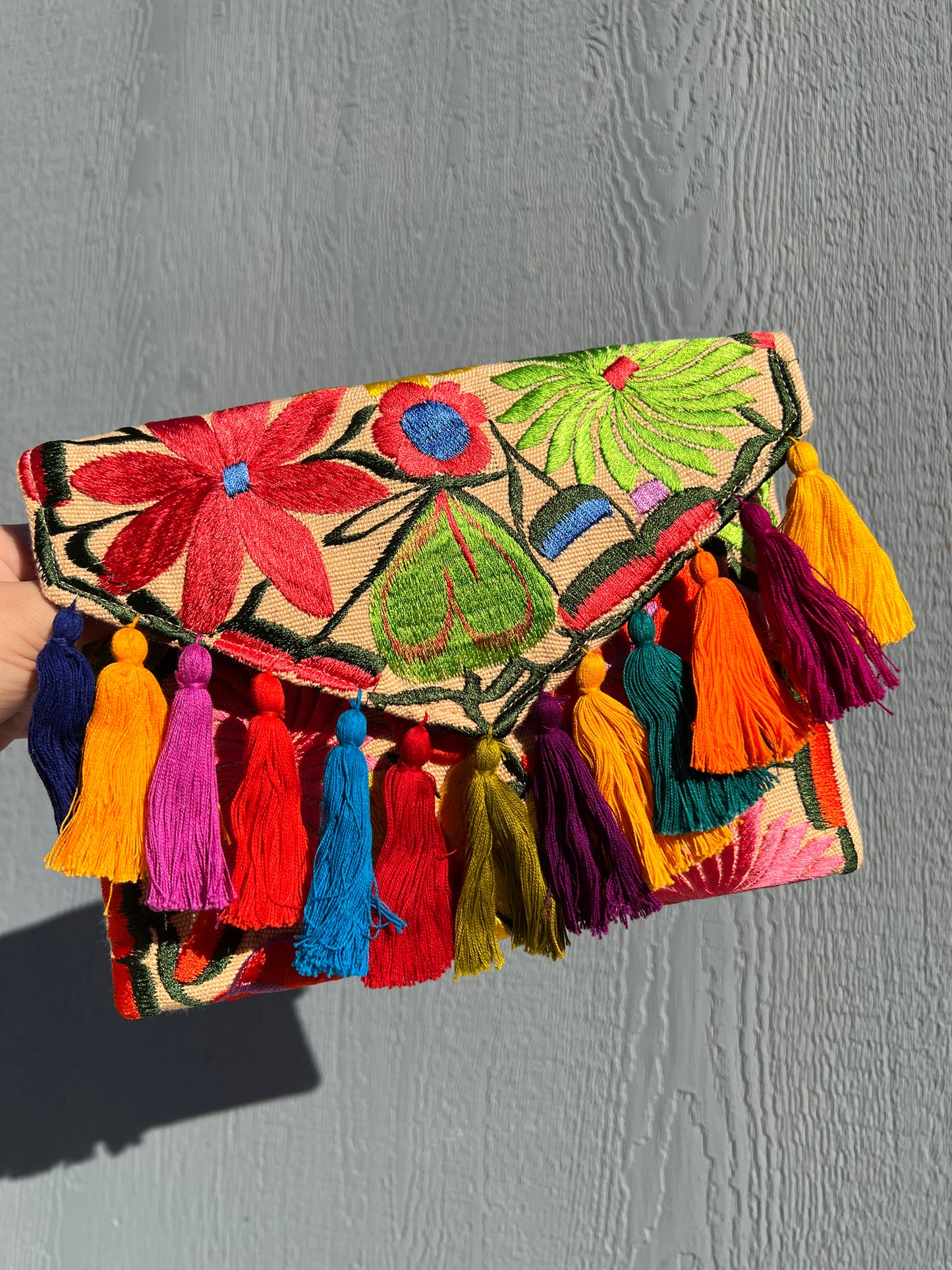 Florisita Embroidered Clutch