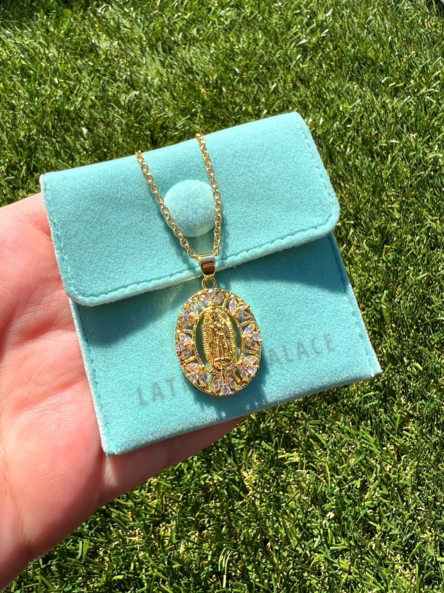 18k Virgencita Zirconia Necklace