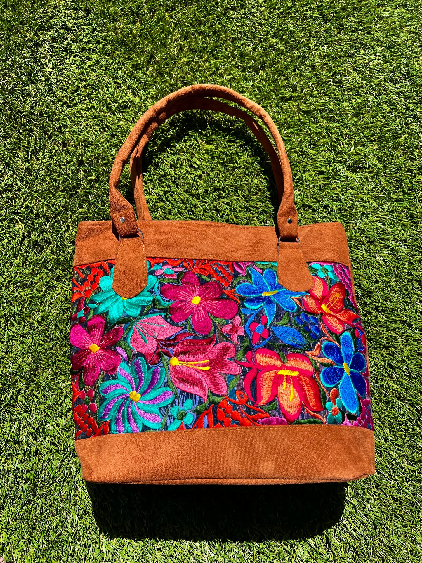 Floral Gamusa Tote