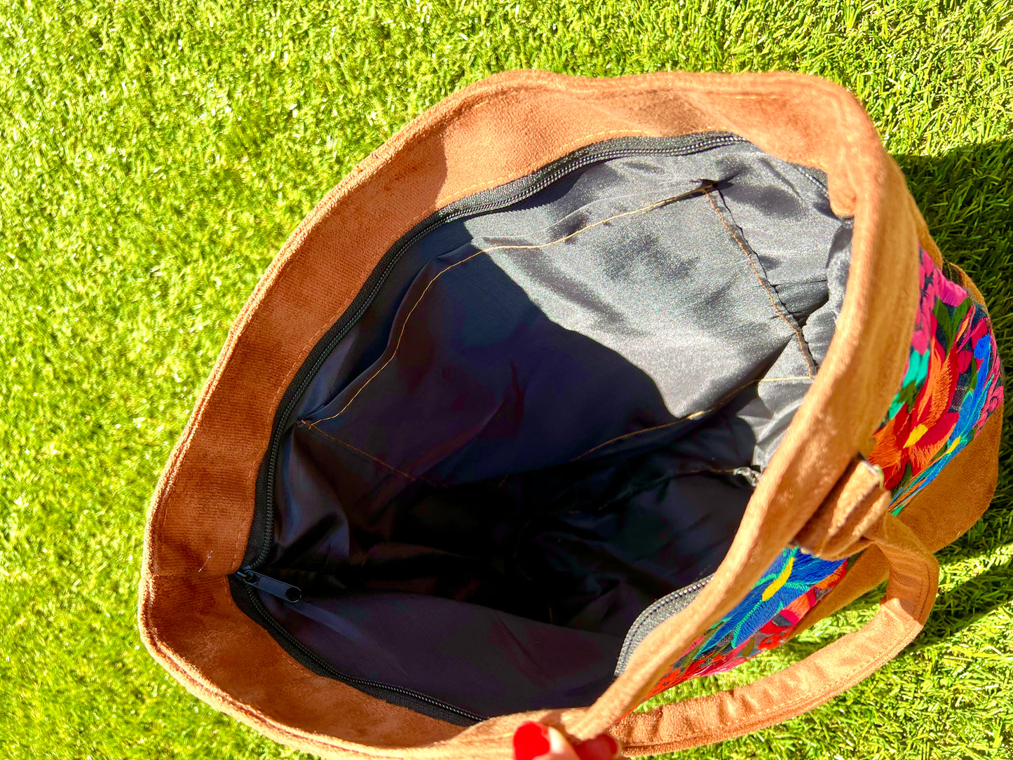 Floral Gamusa Tote