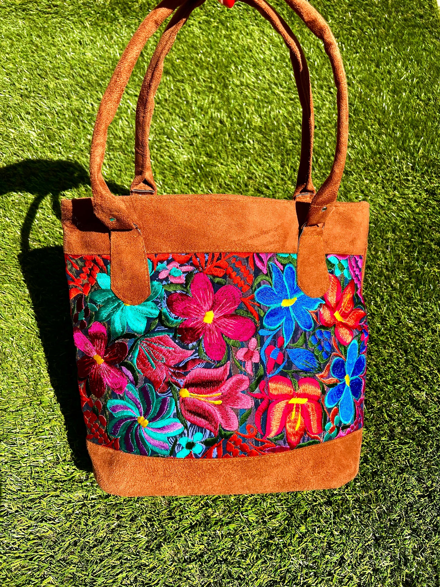 Floral Gamusa Tote