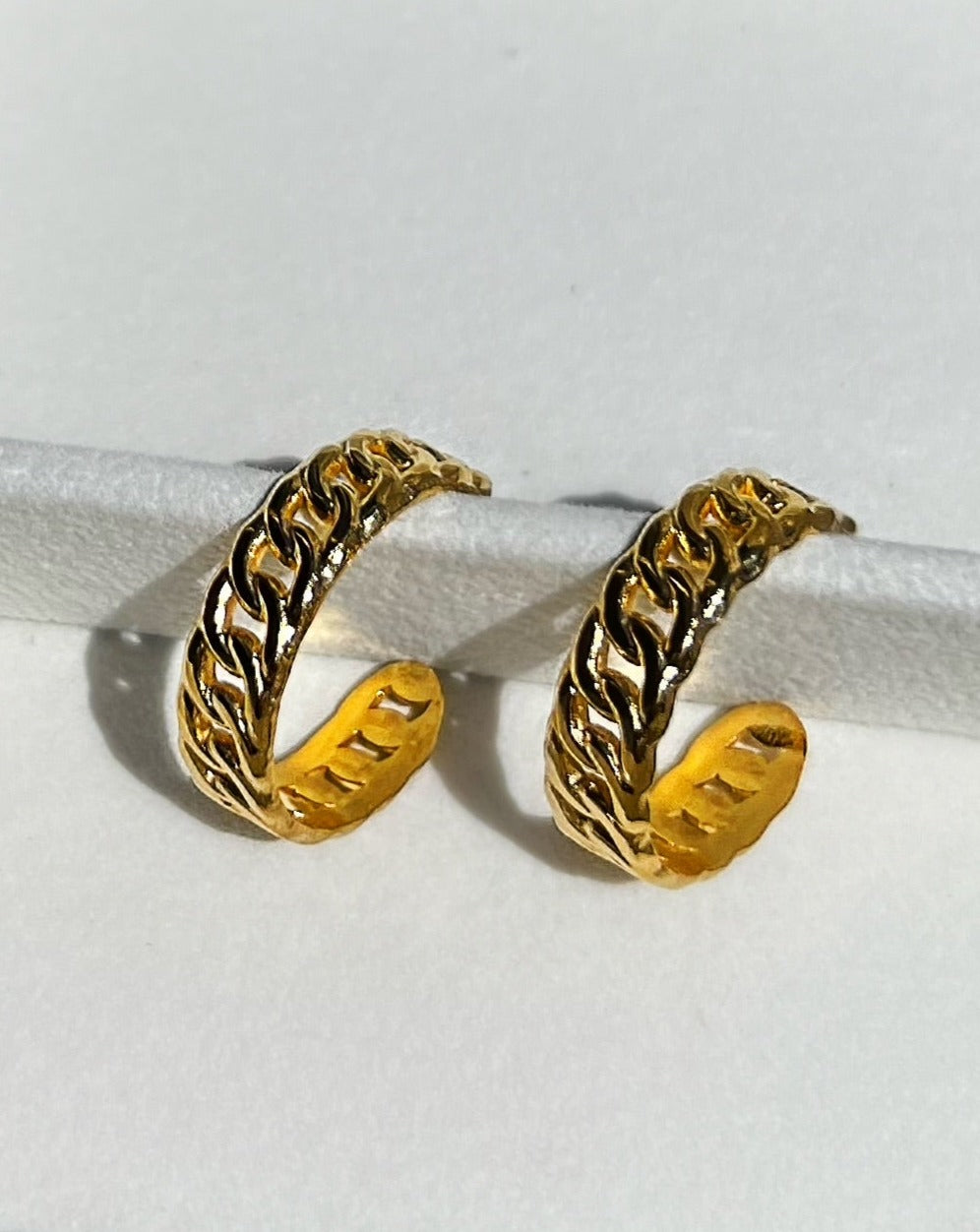 Curved Link Hoops