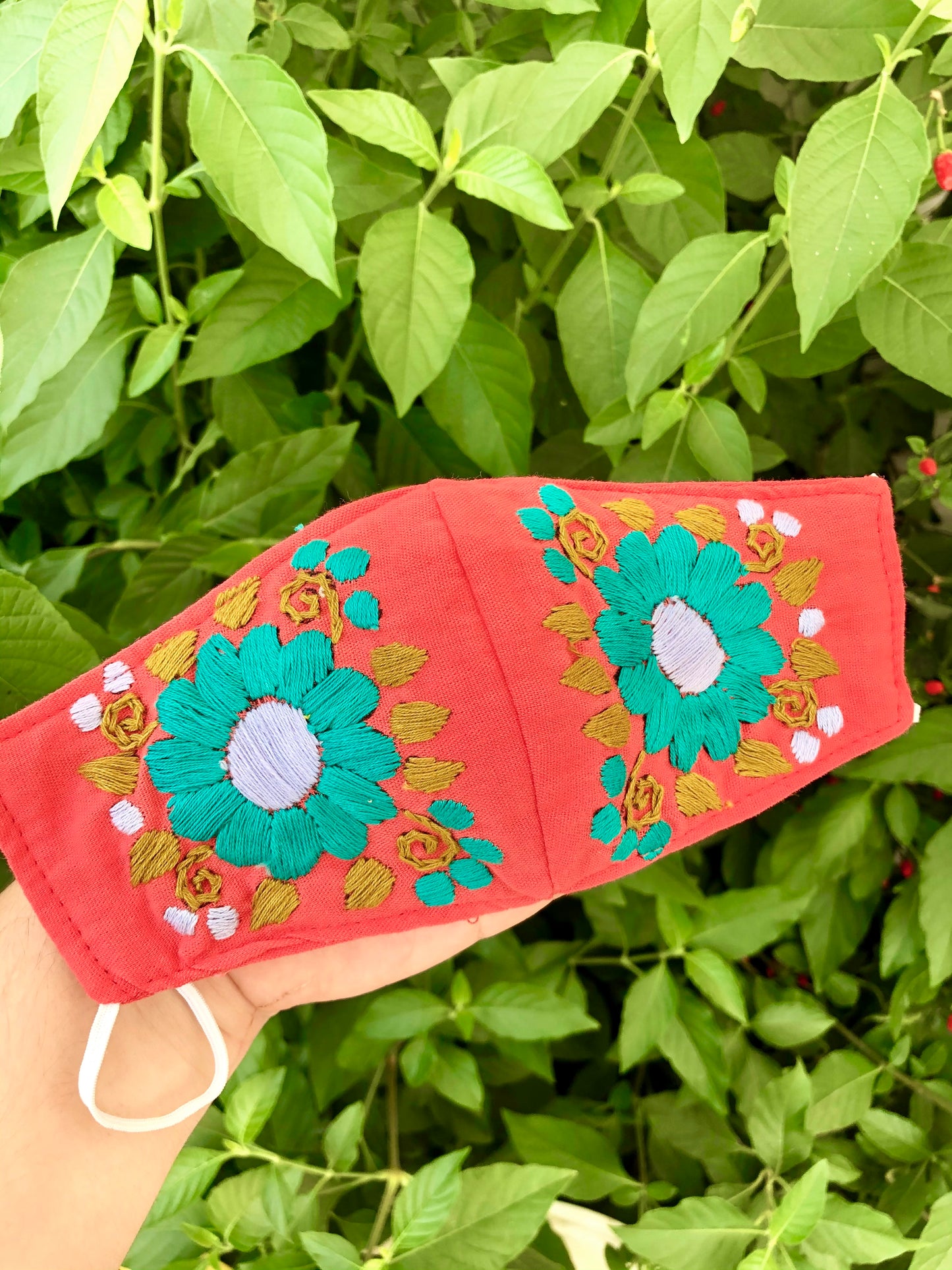 PEACH FLOWER MASK - Latina Palace