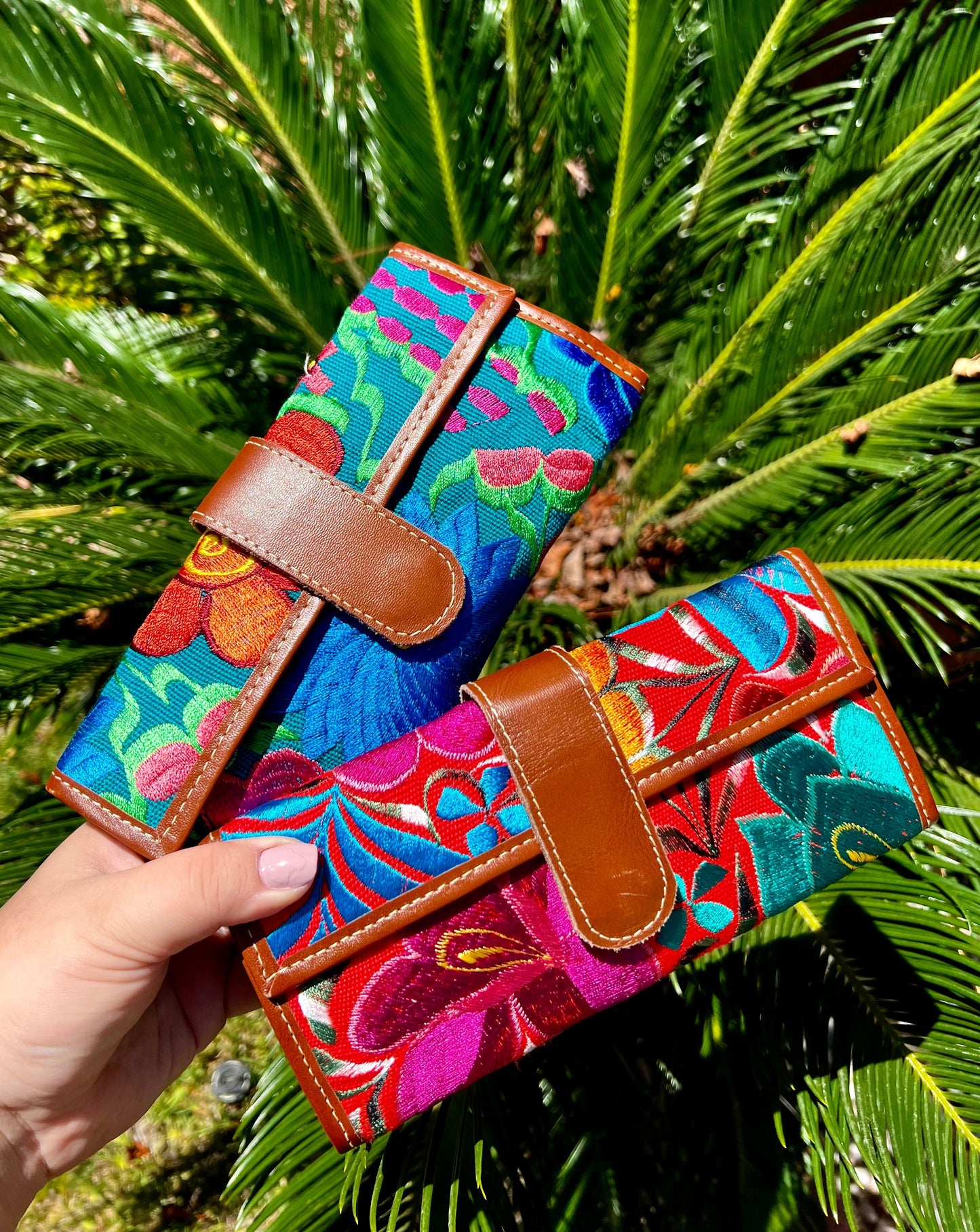 Colorful Embroidered Wallets (MULTIPLE OPTIONS)