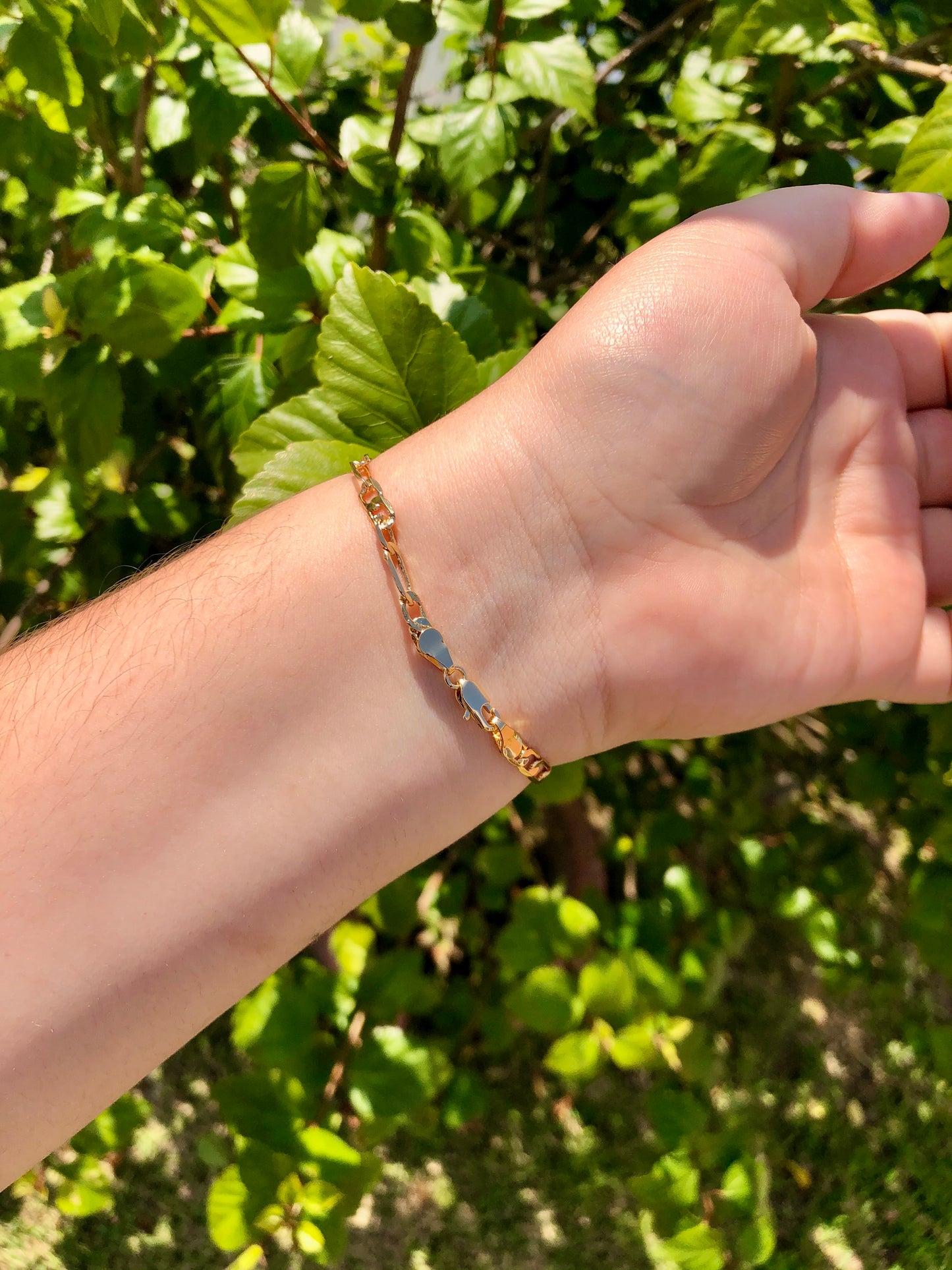 Rose Virgencita Bracelet - Latina Palace