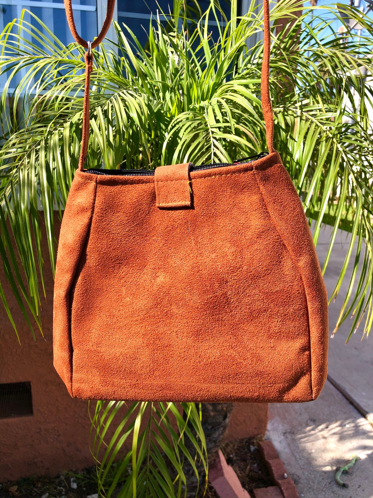 Pink Embroidered Purse - Latina Palace