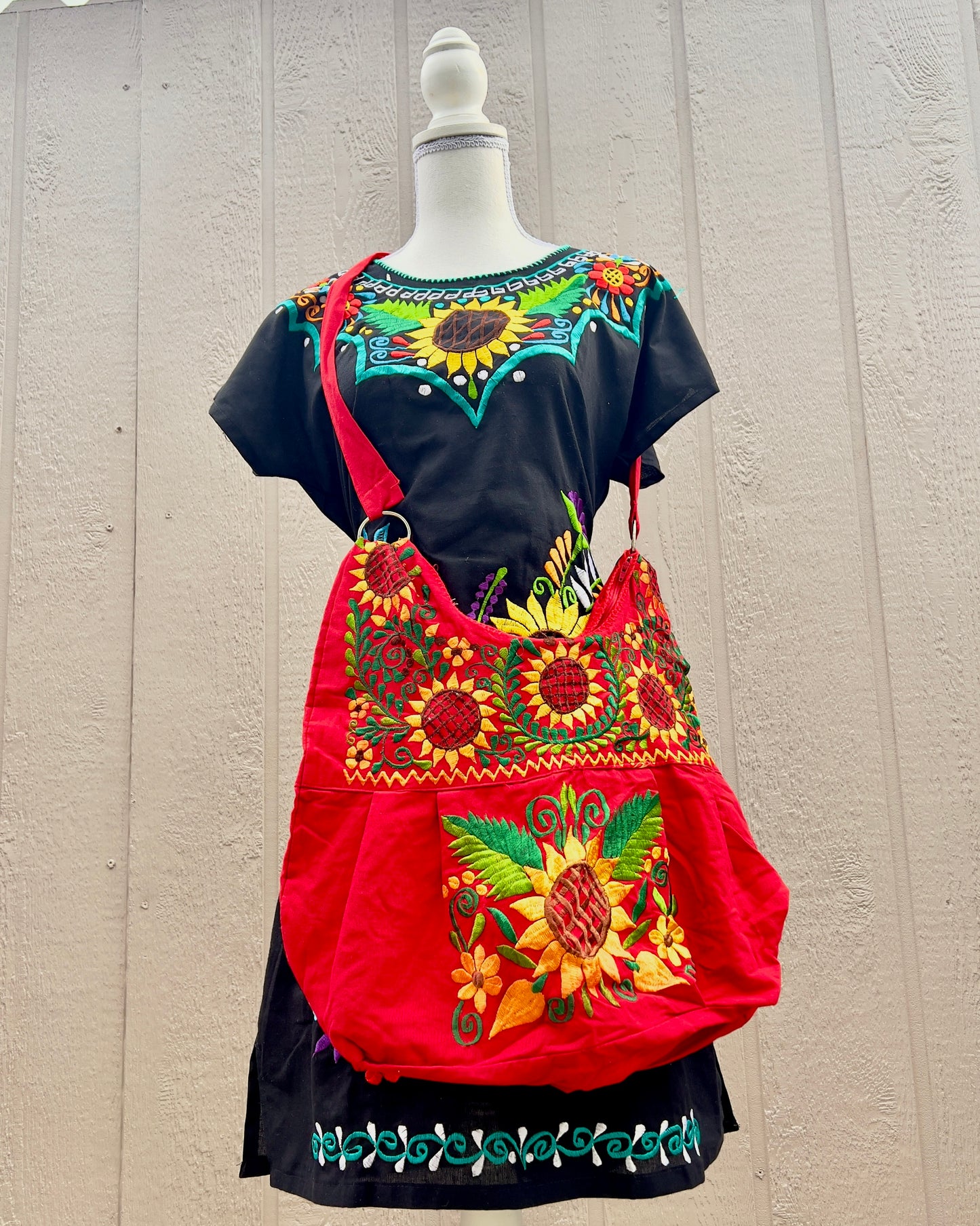 Embroidered Sunflower Morral (MULTIPLE COLORS)