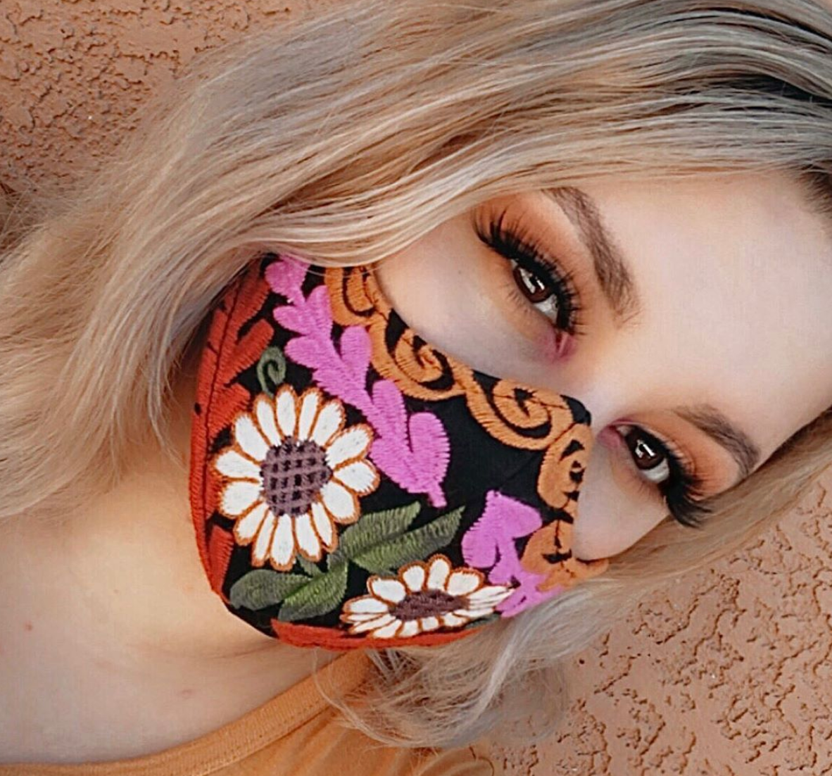 DOUBLE FLOR MASK - Latina Palace