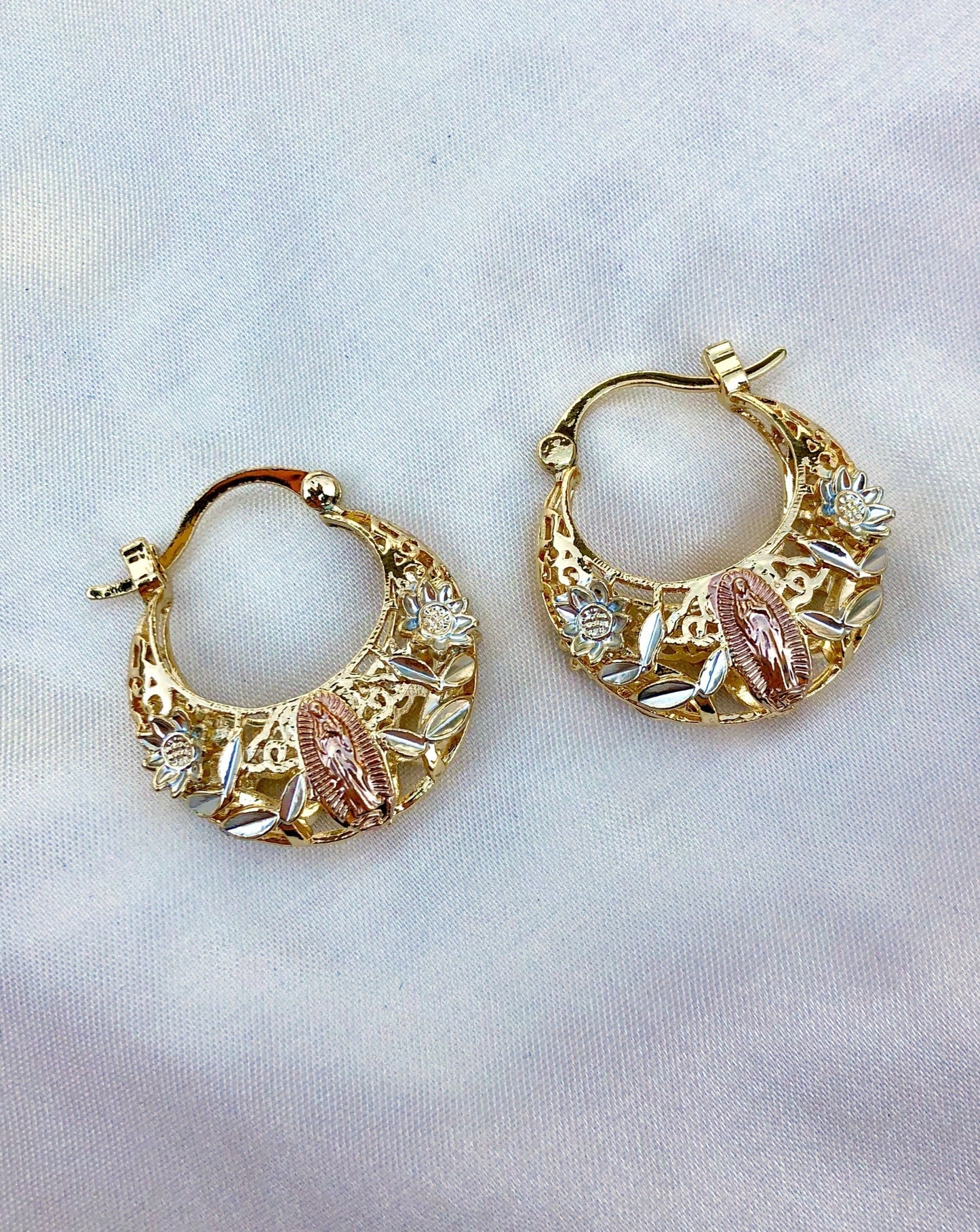 Tricolor Virgencita hoops - Latina Palace