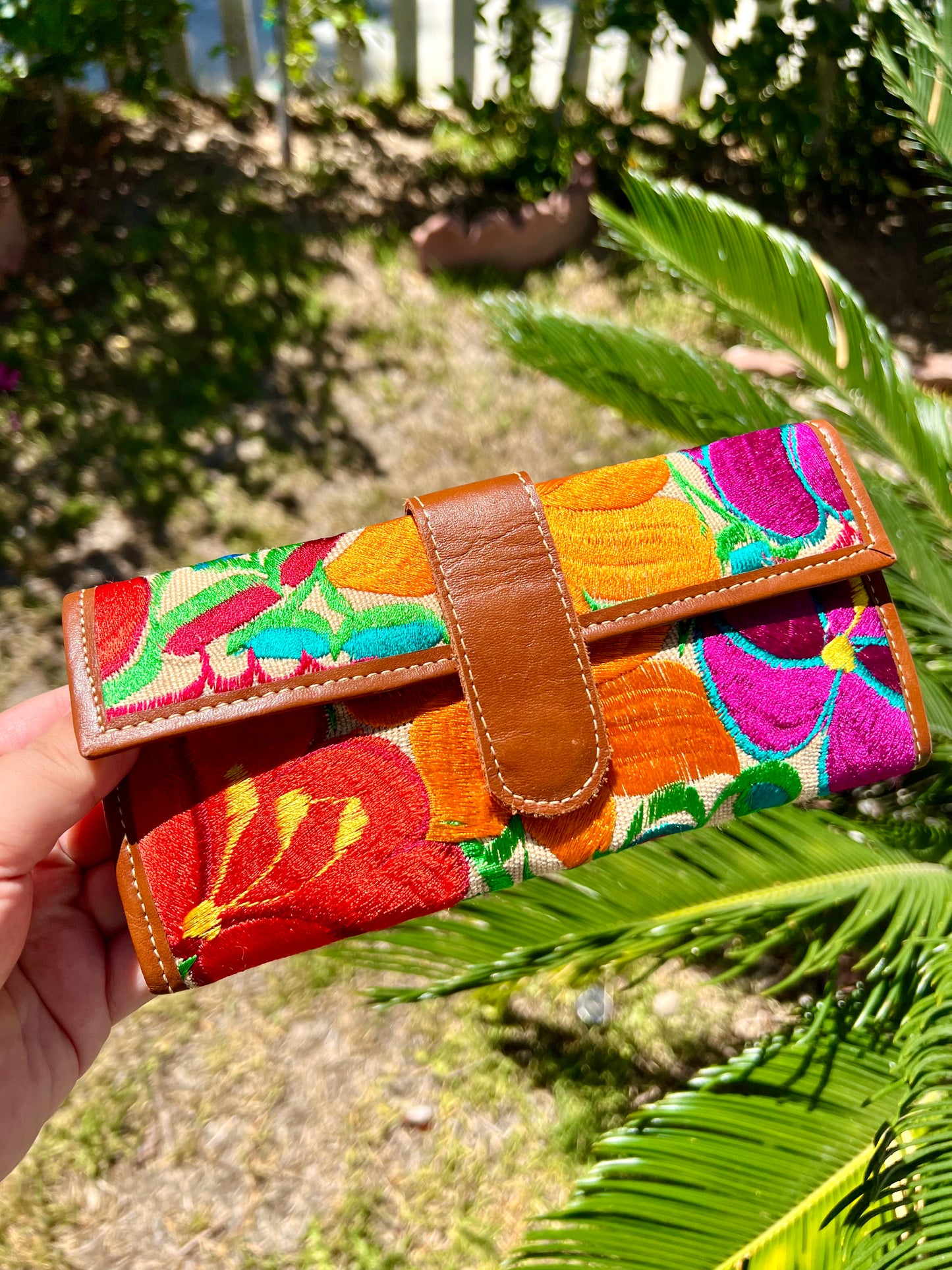 Colorful Embroidered Wallets (MULTIPLE OPTIONS)