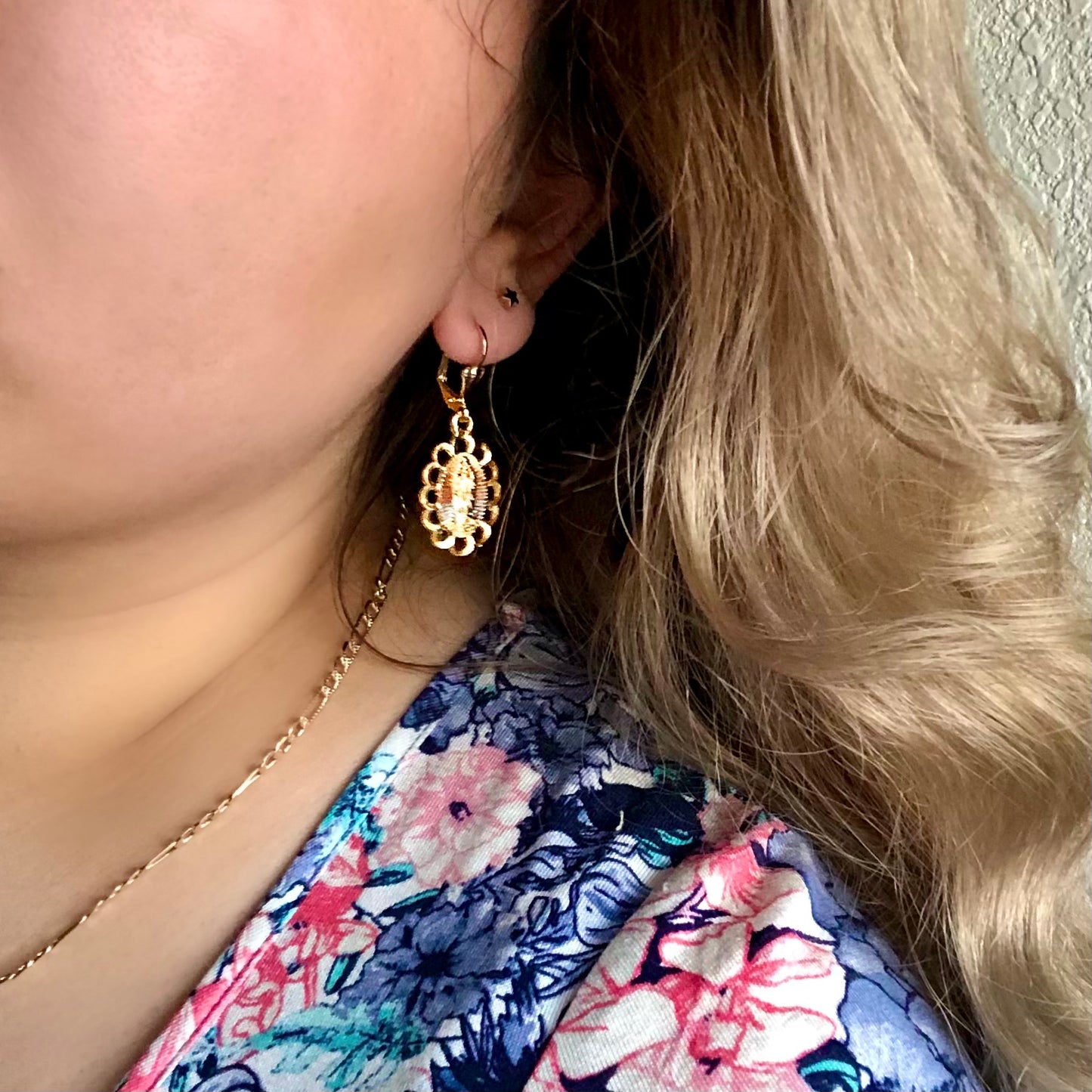 Flower Virgin Mary Earrings - Latina Palace