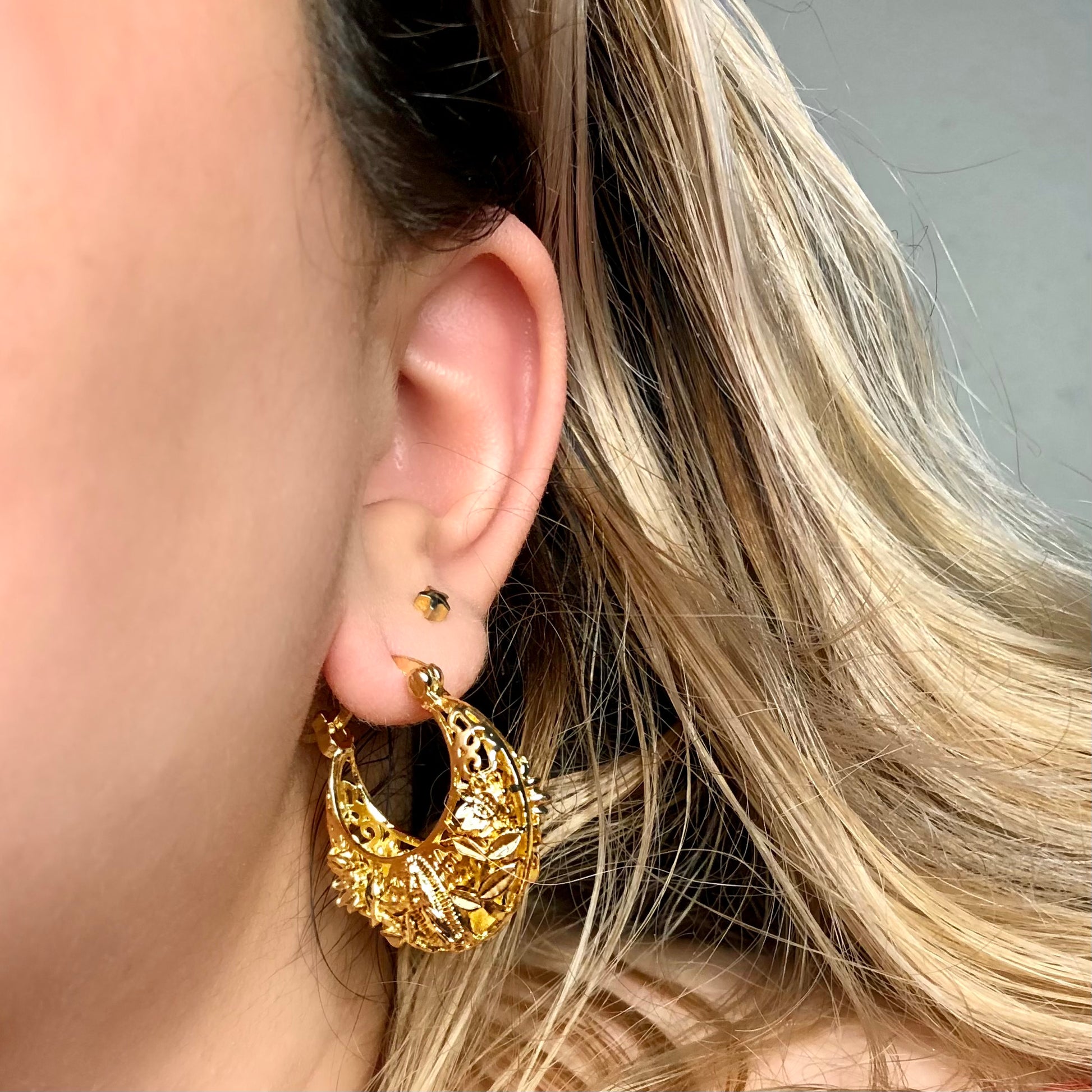 Gold Virgencita Hoops - Latina Palace