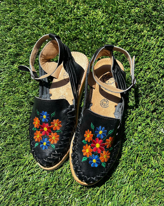 Black Floral huaraches