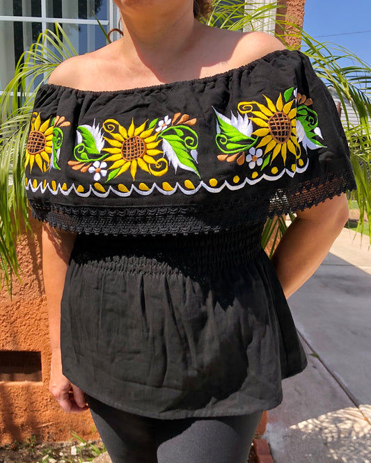 Embroidered Floral Top - Latina Palace