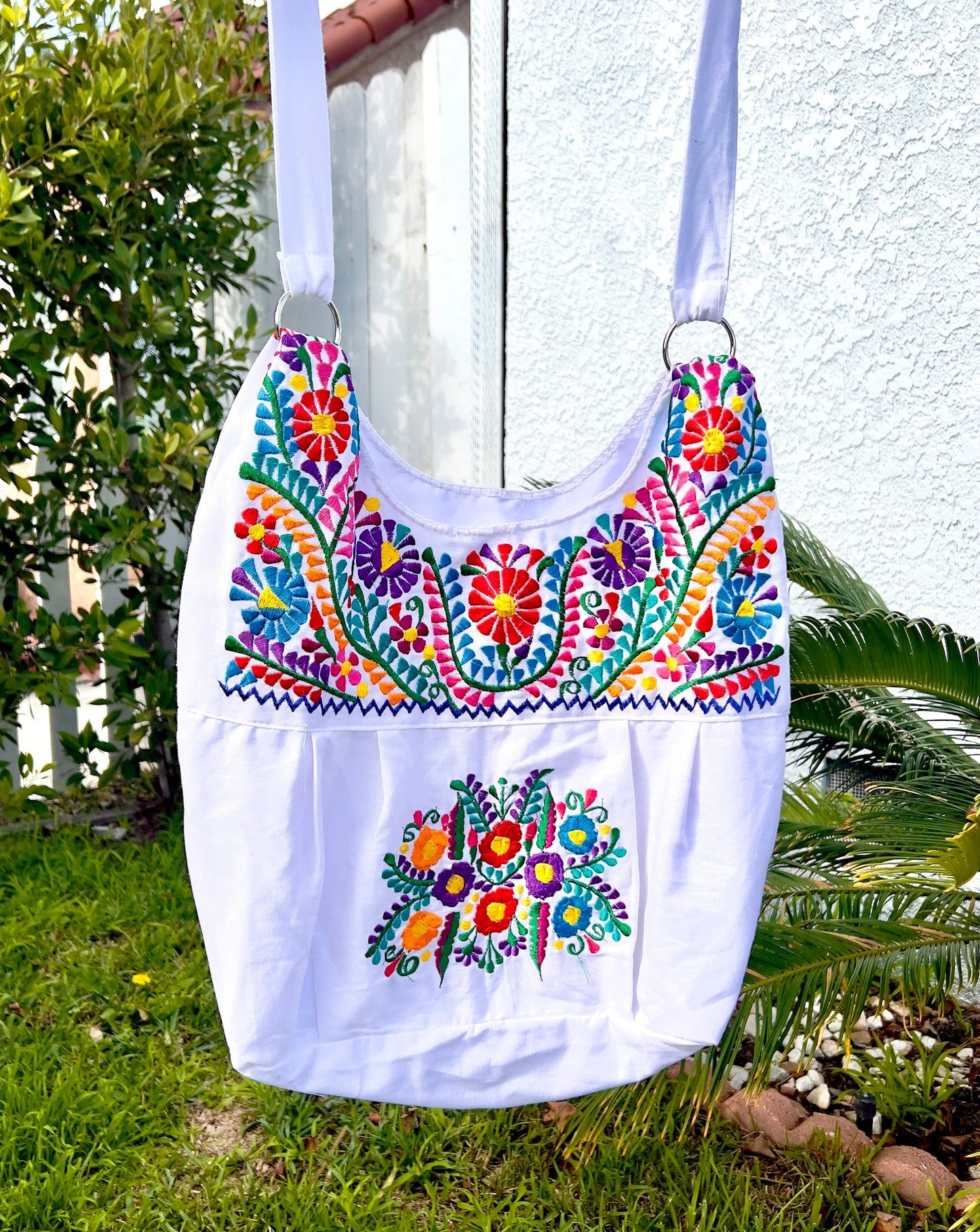 Embroidered Floral Morral