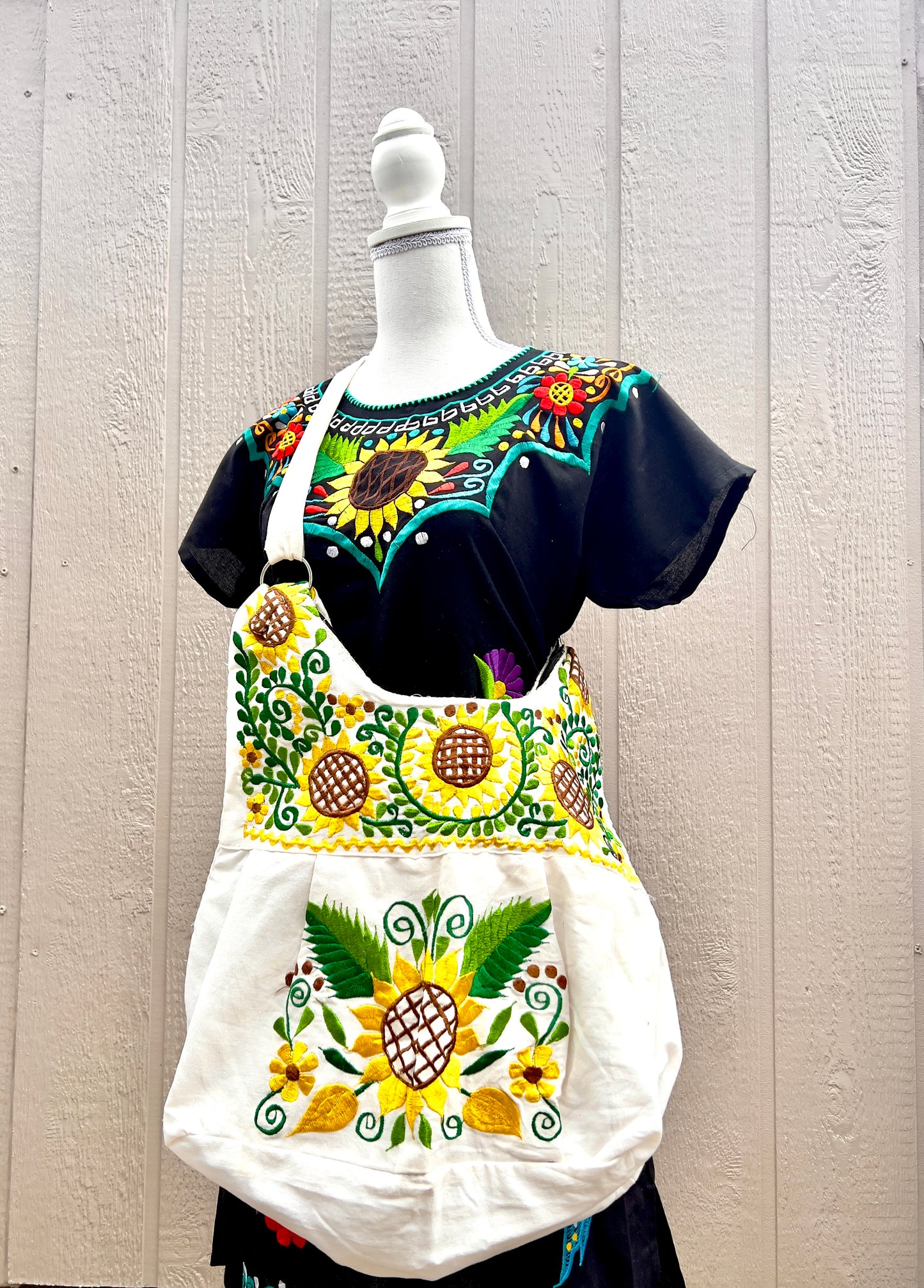 Embroidered Sunflower Morral (MULTIPLE COLORS)